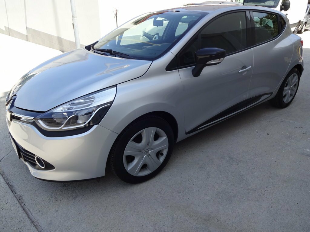 Showroom SudAutoStore