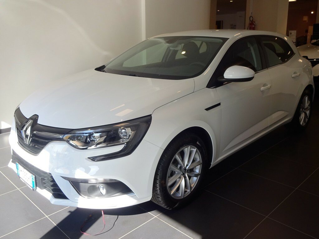 Renault Scenic 1.5 dCi 110 CV EDC